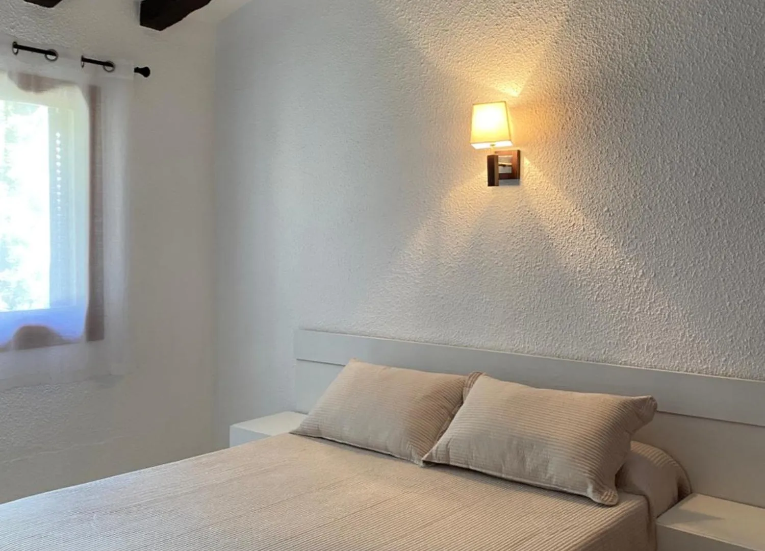 Apartamentos Llorca Platja de l’Almadrava 2*,  Spanyolország