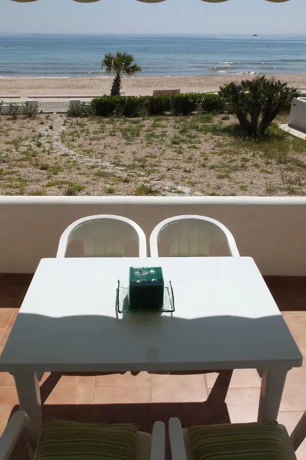 Apartamentos Llorca Platja de l’Almadrava 2*,  Spanyolország